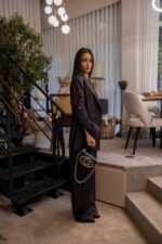 BLAZER ÀS RISCAS PRETO IMPERIAL - Image 3