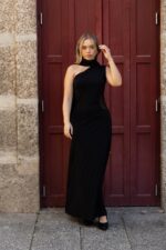 VESTIDO PRETO COM DECOTE DRAPEADO IMPERIAL - Image 4