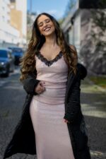 TOP ROSA COM DETALHE PRETO RINASCIMENTO - Image 5