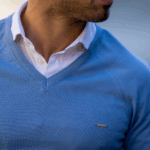 CAMISOLA DECOTE BICO AZUL BEBÉ ZOLF - Image 2