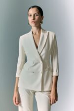 BLAZER CREME COM BOTÕES E LAPELAS FORRADOS IMPERIAL - Image 5