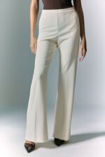 CALÇAS CREME COM CINTURA EM CETIM E PREGAS IMPERIAL - Image 3