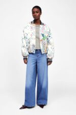 CALÇA JEANS AZUL COM CORTE RECTO DIXIE