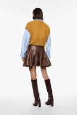 SAIA CURTA CASTANHA EM PELE IMPERIAL - Image 4