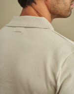 PÓLO TRICÔ COM DECOTE EM V AREIA  ZOLF - Image 3