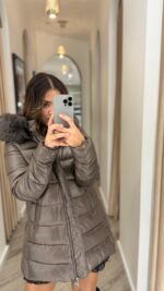 QUISPO CASTANHO COM PELO PONTO CHIC - Image 3