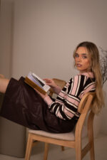 CAMISOLA ROSA E CASTANHA DE FECHO PONTO CHIC - Image 4