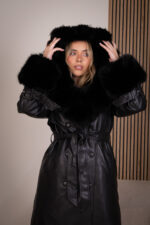 CASACO COMPRIDO PRETO EM ECOPELE E PELO PONTO CHIC - Image 5