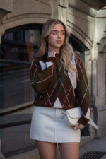 SAIA  BEGE EM TECIDO ESTRUTURADO PONTO CHIC - Image 5