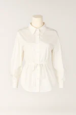 CAMISA BRANCA COM CORDÕES SAHOCO