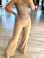 MACACÃO COM LANTEJOULAS DOURADAS RINASCIMENTO - Image 4