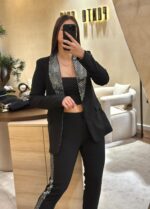 BLAZER PRETO COM LAPELAS DE LANTEJOULAS RINASCIMENTO - Image 3