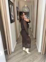 VESTIDO COMPRIDO DE RENDA CASTANHO PONTO CHIC - Image 2