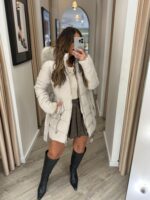 CASACO ACOLCHOADO BEGE COM PELO PONTO CHIC - Image 5