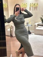 VESTIDO DRAPEADO COM FIVELA DOURADA VERDE PONTO CHIC - Image 2