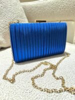 CLUTCH METALIZADA AZUL ELÉTRICO PONTO CHIC