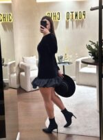 VESTIDO DE VELUDO COM FOLHO NA BAINHA PRETO RINASCIMENTO - Image 4