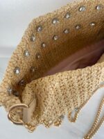 MALA PALHA COM APLICAÇÕES DE BRILHOS PRATEADOS PONTO CHIC - Image 2