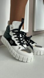 SAPATILHA DE CANO ALTO ANIMAL PRINT VERDE E BRANCO RINASCIMENTO - Image 4