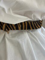 CINTO COM PADRÃO ANIMAL E FECHO DE PINO RINASCIMENTO - Image 2