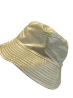 CHAPÉU BEGE EFEITO VINILICO PONTO CHIC