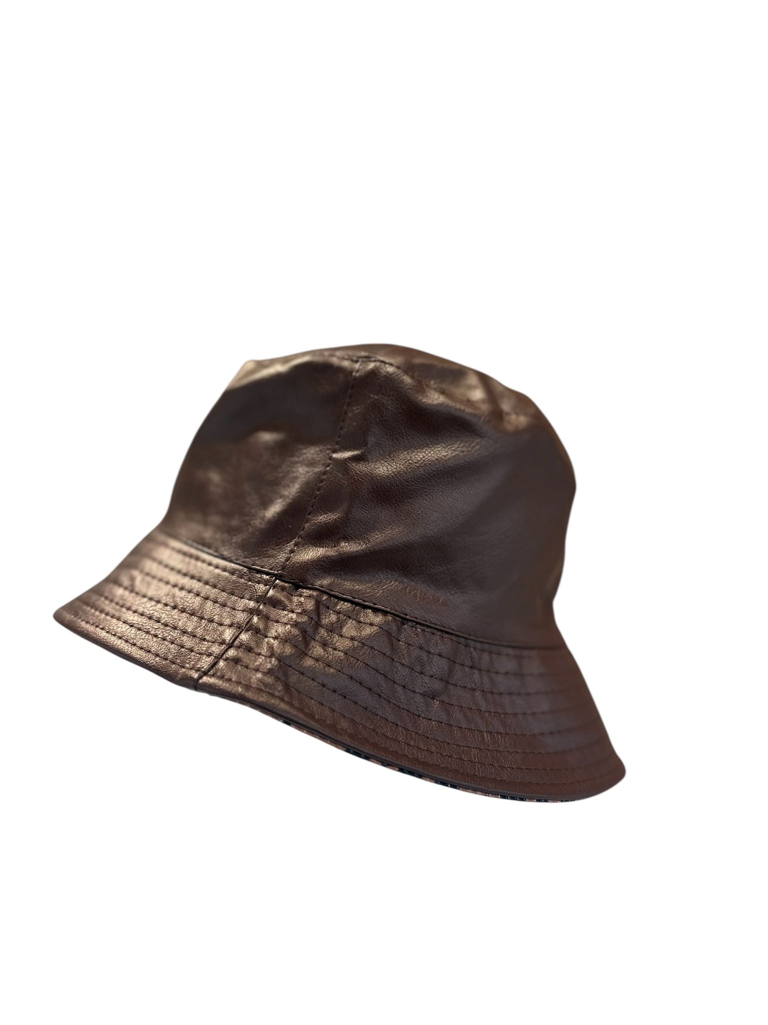 WhatsApp Image 2026-02-17 at 16.14.26 (5) CHAPÉU CASTANHO REVERSÍVEL ANIMAL PRINT PONTO CHIC - Image 1