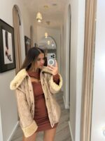 QUISPO ACOLCHOADO COM PELO CAMEL MISS YOU - Image 2