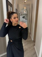 VESTIDO PRETO COM DRAPEADOS IMPERIAL - Image 3