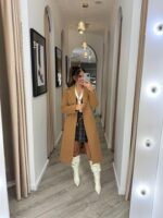 CASACO CLÁSSICO COM LAPELAS CAMEL PONTO CHIC - Image 2