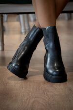 BOTA PRETA CANO CURTO RINASCIMENTO - Image 2