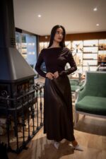 VESTIDO CASTANHO COM DETALHE EM ECOPELE IMPERIAL - Image 5