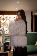 CASACO DE PELO COM CINTO BEGE FLO&CLO - Image 5