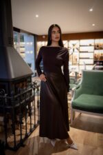 VESTIDO CASTANHO COM DETALHE EM ECOPELE IMPERIAL - Image 6