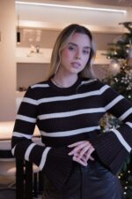 CAMISOLA CANELADA CASTANHO E CRU COM MANGA FLARE PONTO CHIC - Image 2