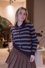 CASACO DE RISCA AZUL E CASTANHA PONTO CHIC - Image 4