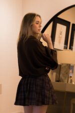 CAMISA CASTANHA CURTA ACETINADA PONTO CHIC - Image 6