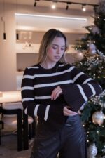 CAMISOLA CANELADA CASTANHO E CRU COM MANGA FLARE PONTO CHIC - Image 3