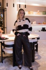 CALÇAS CASTANHAS EM ECOPELE PONTO CHIC