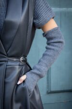 VESTIDO COLETE PRETO EM EFEITO PELE IMPERIAL - Image 6