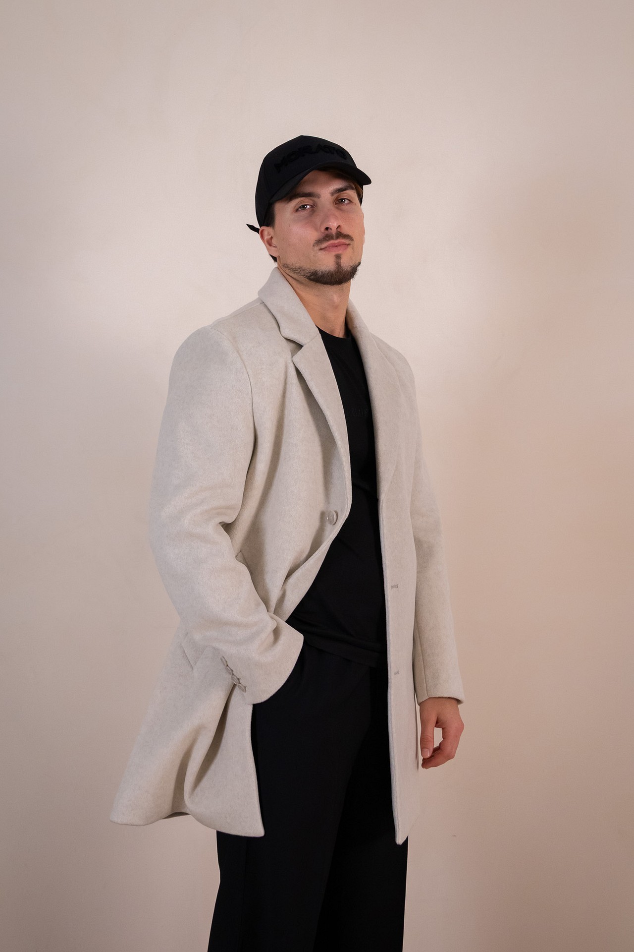 galleries_c5042989-83f4-4fa4-91f8-e281d50fca16_38f4d6f2-4e8f-4532-b56b-960e26352c9a_v2__thumb_l SOBRETUDO ANTONY MORATO - Image 1