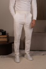 CALÇA BOMBAZINA TRESPASSE COM FIVELA CRU ZOLF - Image 2