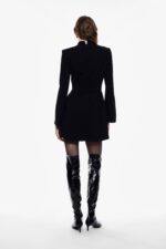 VESTIDO PRETO COM DETALHES DOURADOS IMPERIAL - Image 3