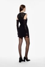 VESTIDO PRETO COM RENDA E MANGAS AMOVÍVEIS IMPERIAL - Image 9