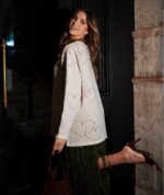 MALHA TRICOT CRU COM CORAÇÕES RUGA - Image 3