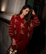 MALHA TRICOT VERMELHA COM ESTRELAS DOURADAS RUGA - Image 3