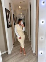 VESTIDO DE MALHA COM OMBREIRAS BEGE PONTO CHIC