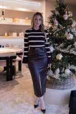 CAMISOLA CANELADA BORDO E CRU COM MANGA FLARE PONTO CHIC - Image 3