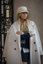 SOBRETUDO BEGE CRU COM BOTÕES E CINTO IMPERIAL - Image 8