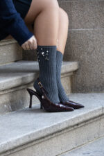 MEIAS CINZA COM APLICAÇÕES DIXIE - Image 3