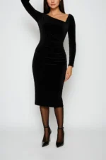 VESTIDO ASSIMÉTRICO COM MICROBRILHOS SAHOCO